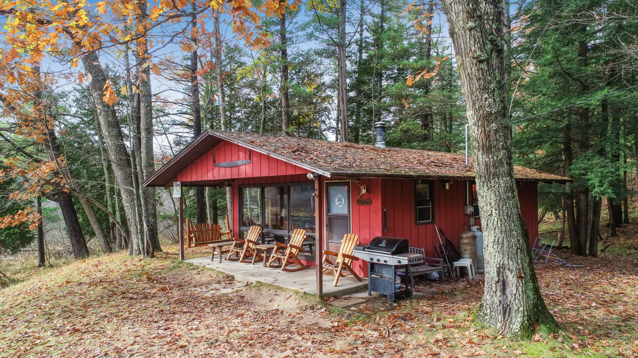 4993 Little River Rd, Manistee, MI Riverfront 39 Acres Trophy Class