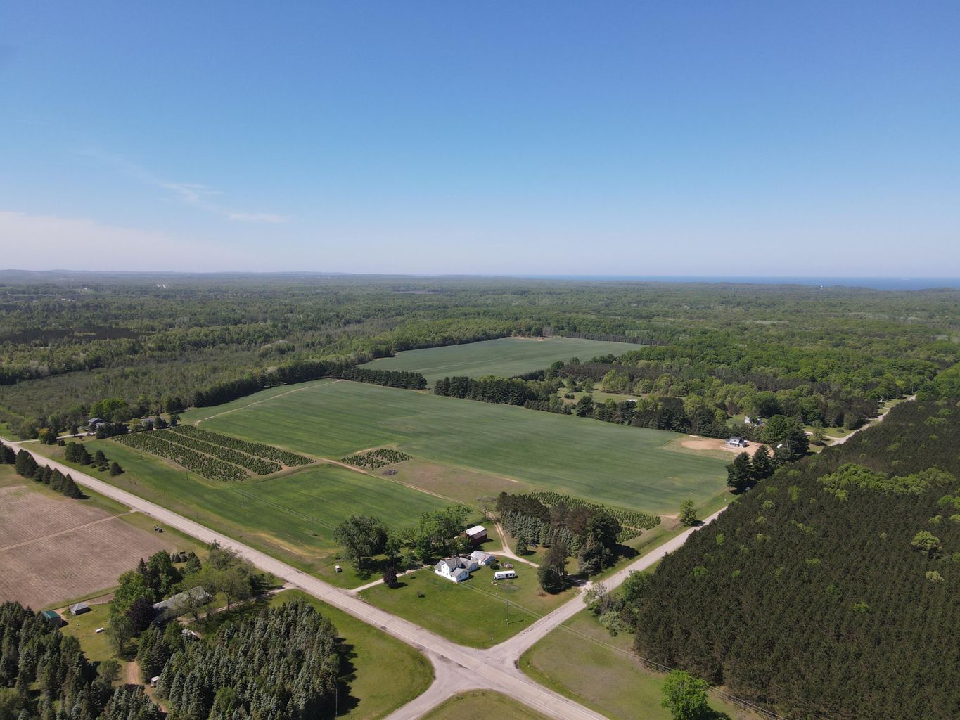 V/L W Jefferson Road 121.97 A, Pentwater, MI 49449 Trophy Class Real