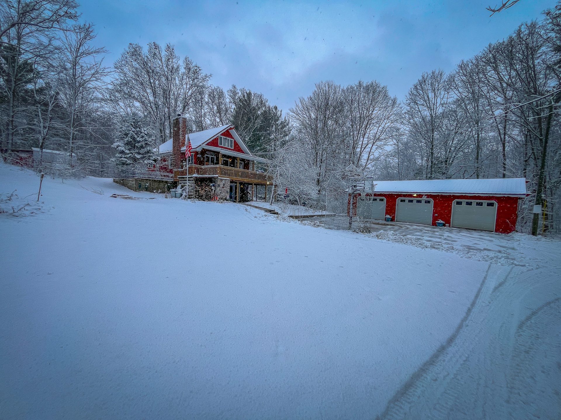 1697 N. Centerline Road, White Cloud, MI 49349 10 Acres/Home Trophy Class Real Estate